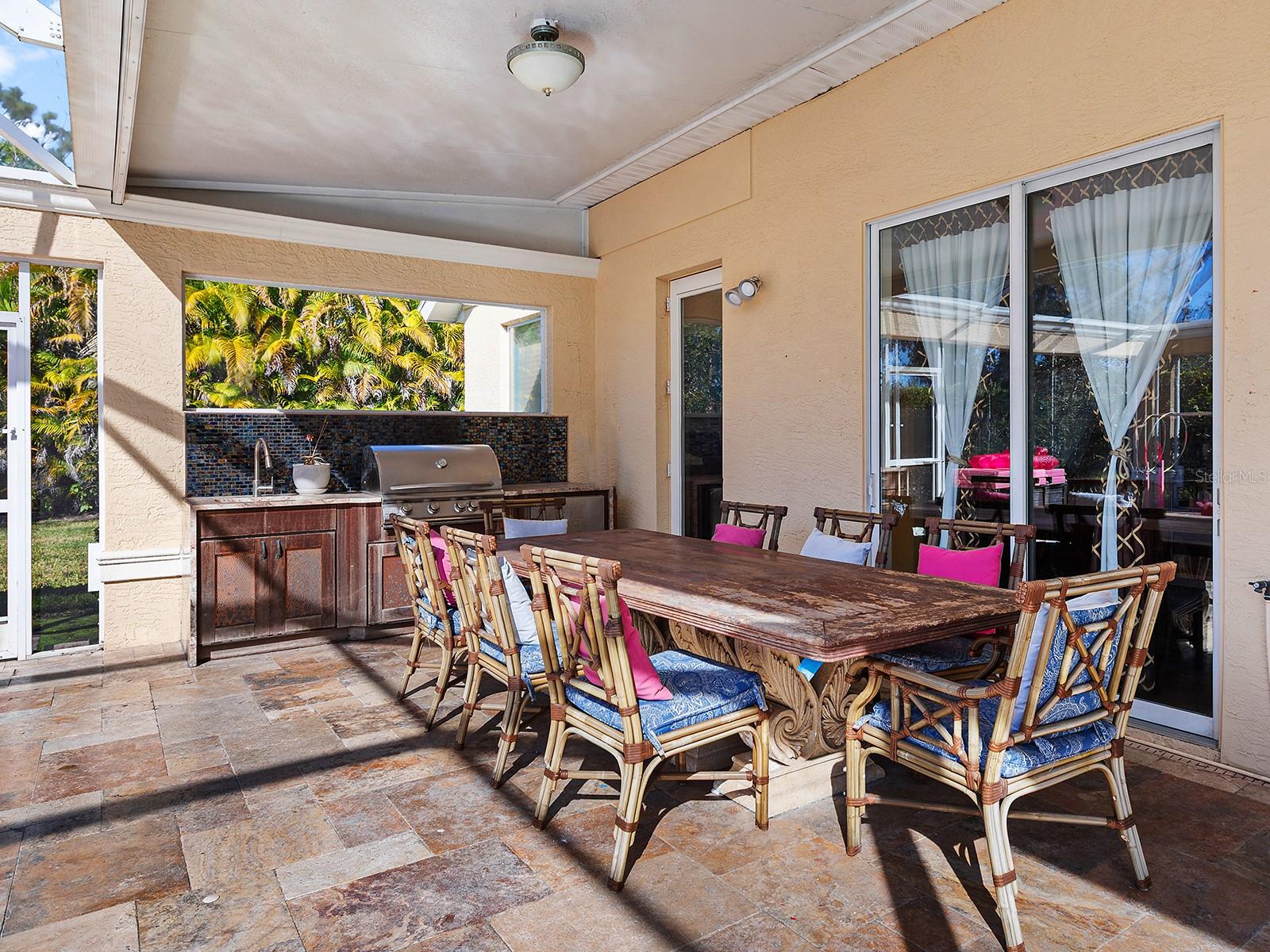 8318 PLANTERS KNOLL TER — photo 18