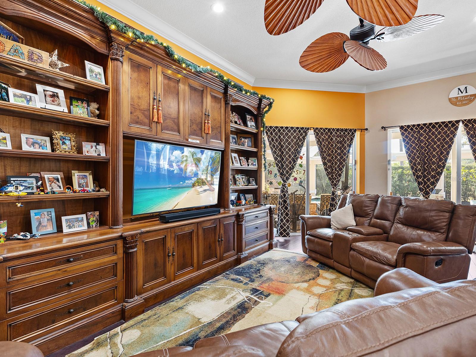 8318 PLANTERS KNOLL TER — photo 10
