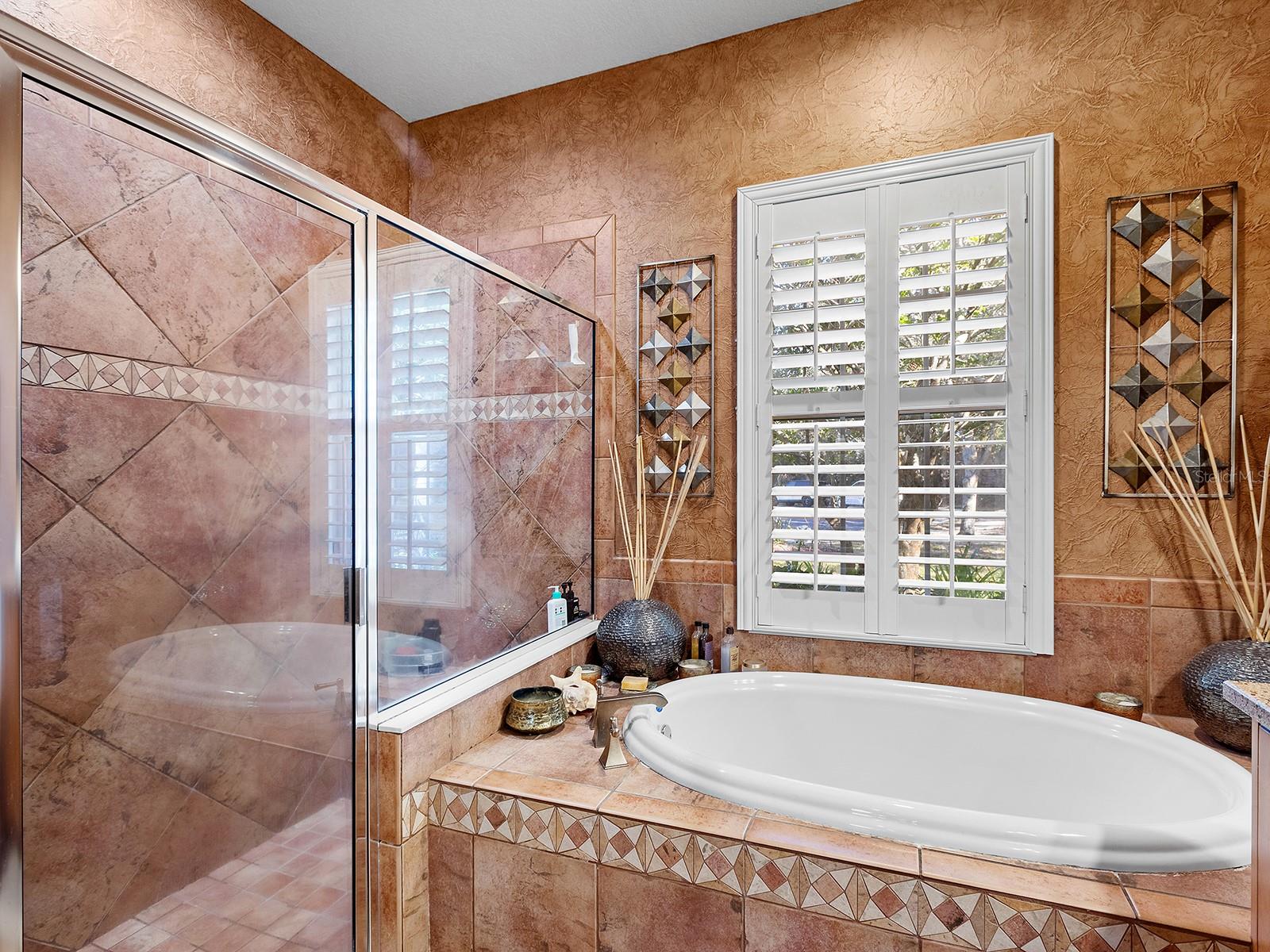 8318 PLANTERS KNOLL TER — photo 26