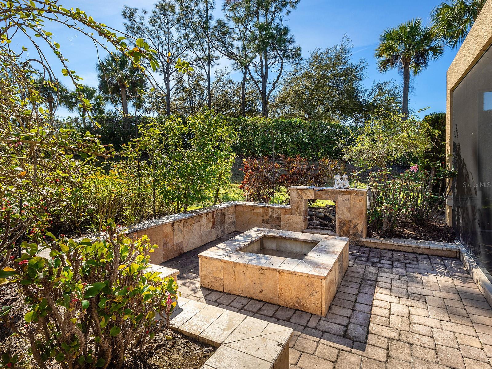 8318 PLANTERS KNOLL TER — photo 20