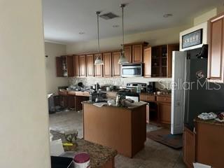 Home in RIVERVIEW — photo 8