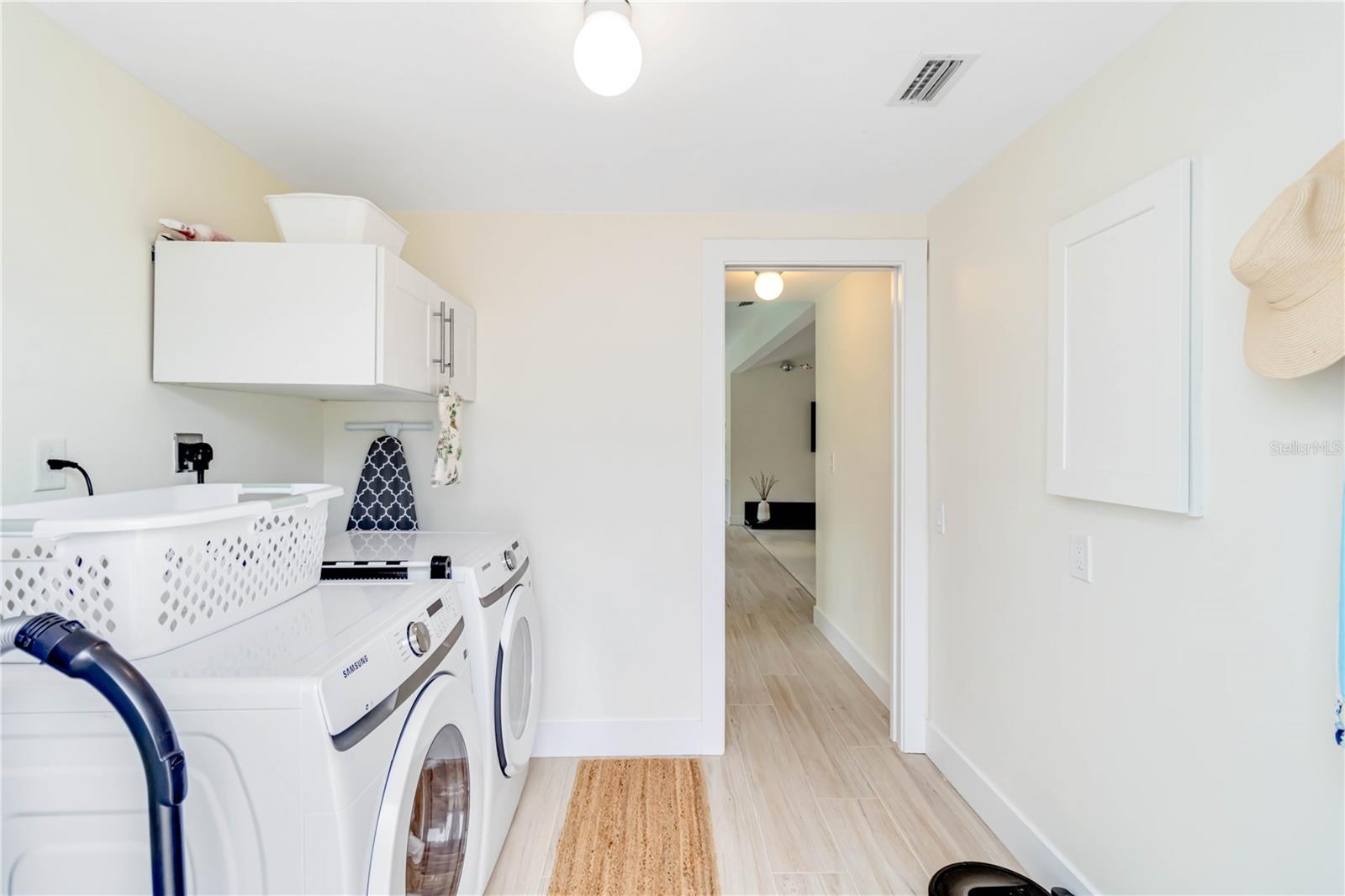 5107 SAINT ALBANS AVE — photo 29