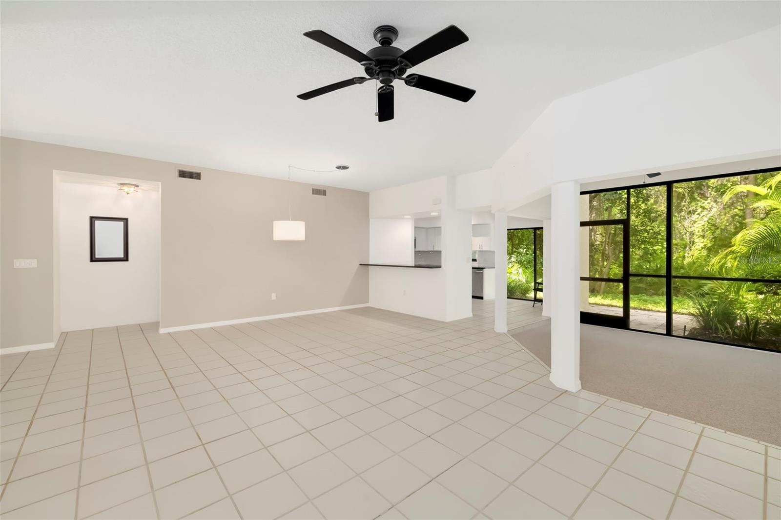 1678 STARLING DR #102 — photo 8