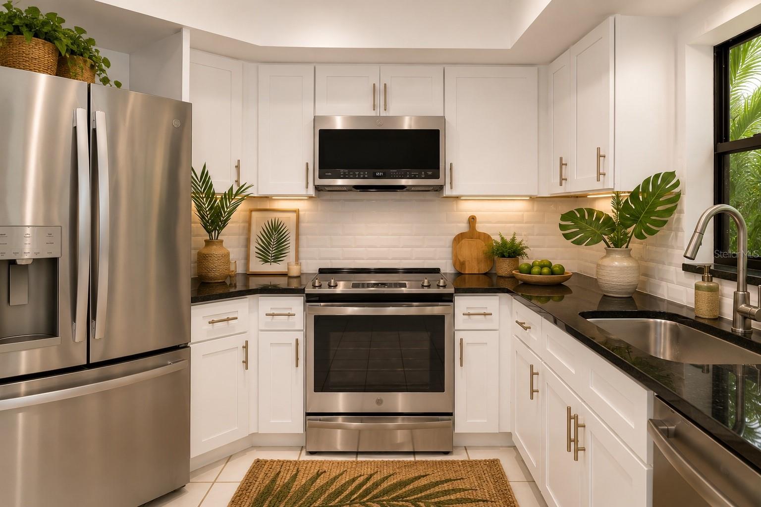 1678 STARLING DR #102 — photo 11