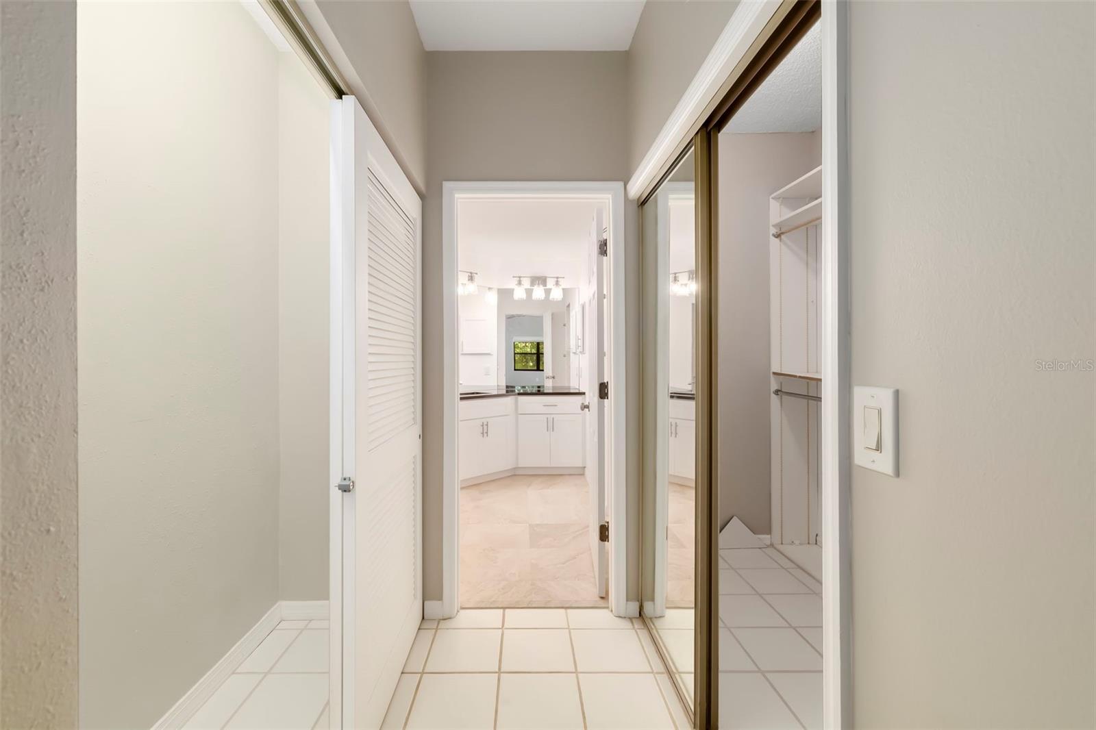 1678 STARLING DR #102 — photo 18