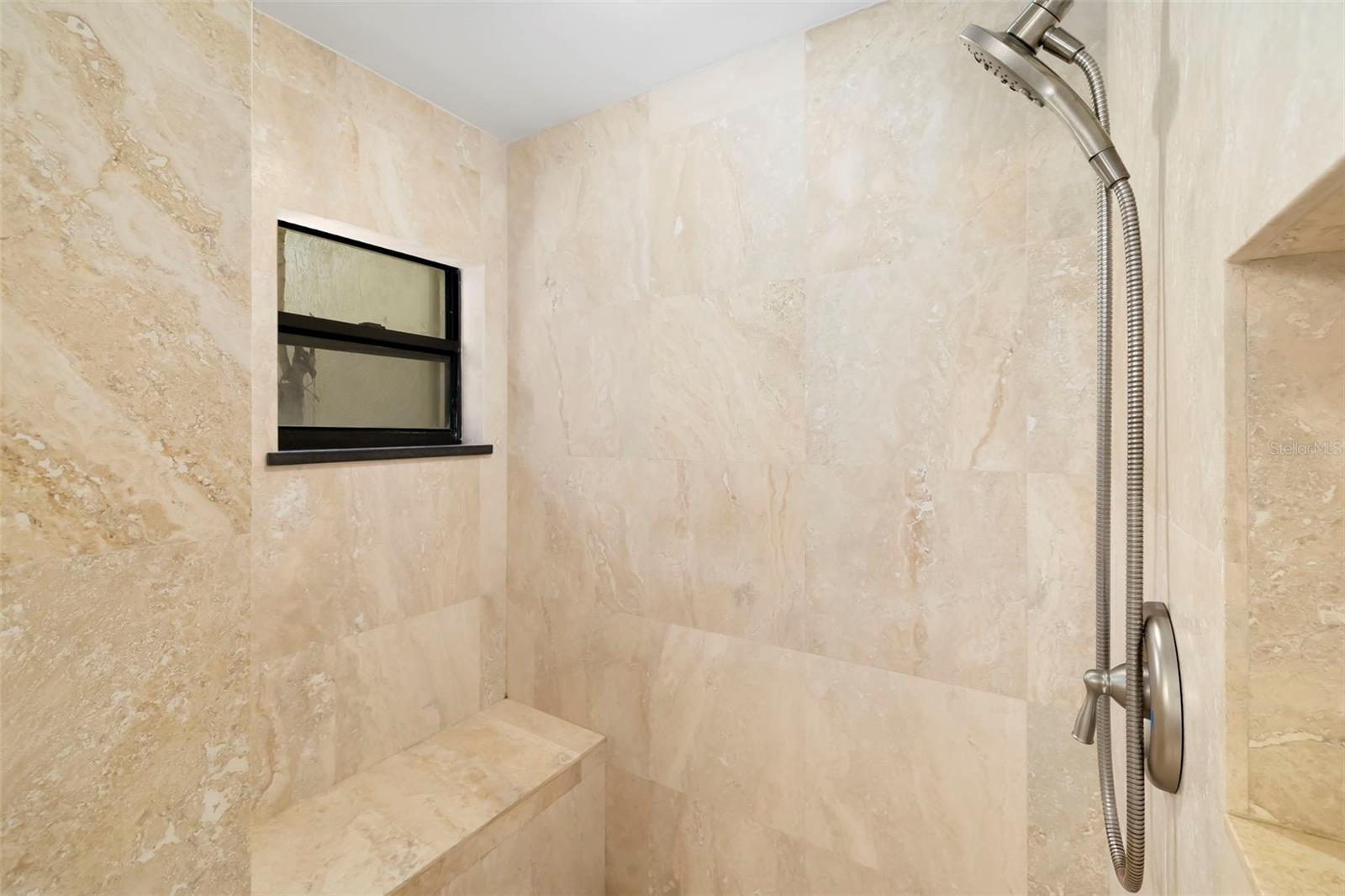 1678 STARLING DR #102 — photo 22