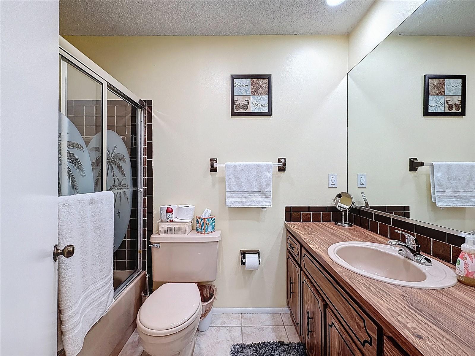 9961 EAGLES POINT CIR #4 — photo 23