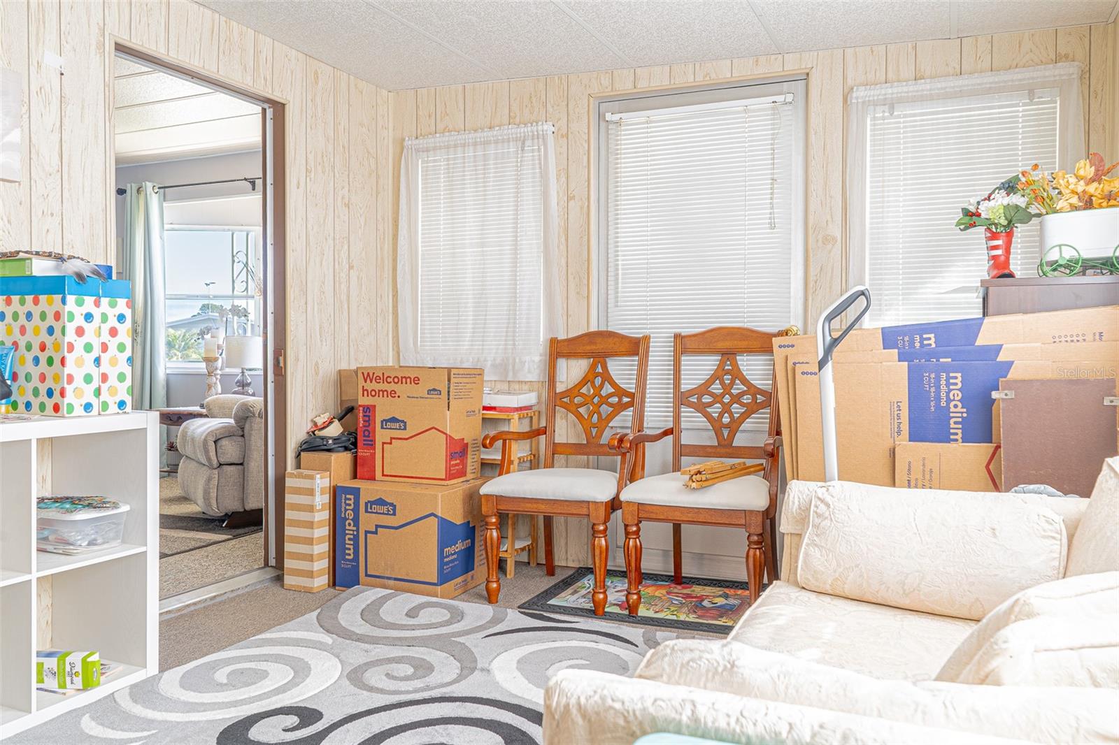 4603 NEWCOMB AVE — photo 13