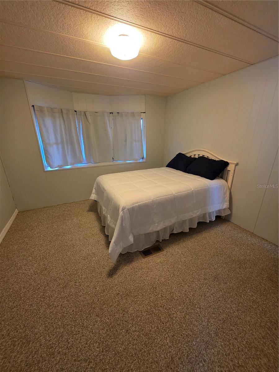 4603 NEWCOMB AVE — photo 16