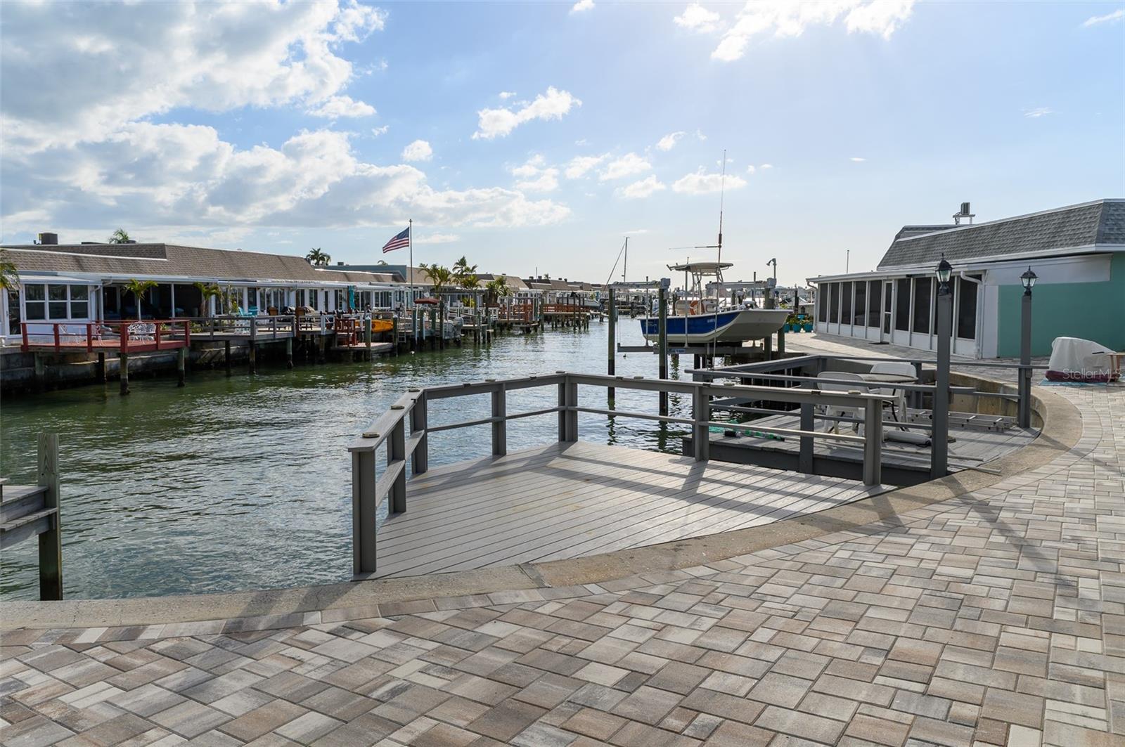 350 BOCA CIEGA POINT BLVD — photo 19