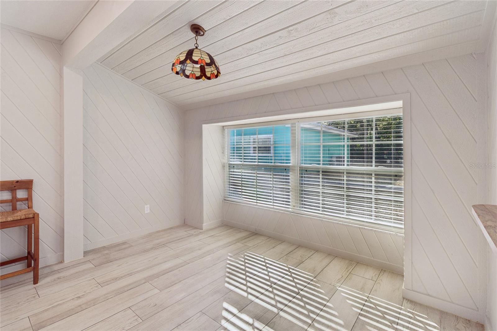 9628 DAVIS RD — photo 11