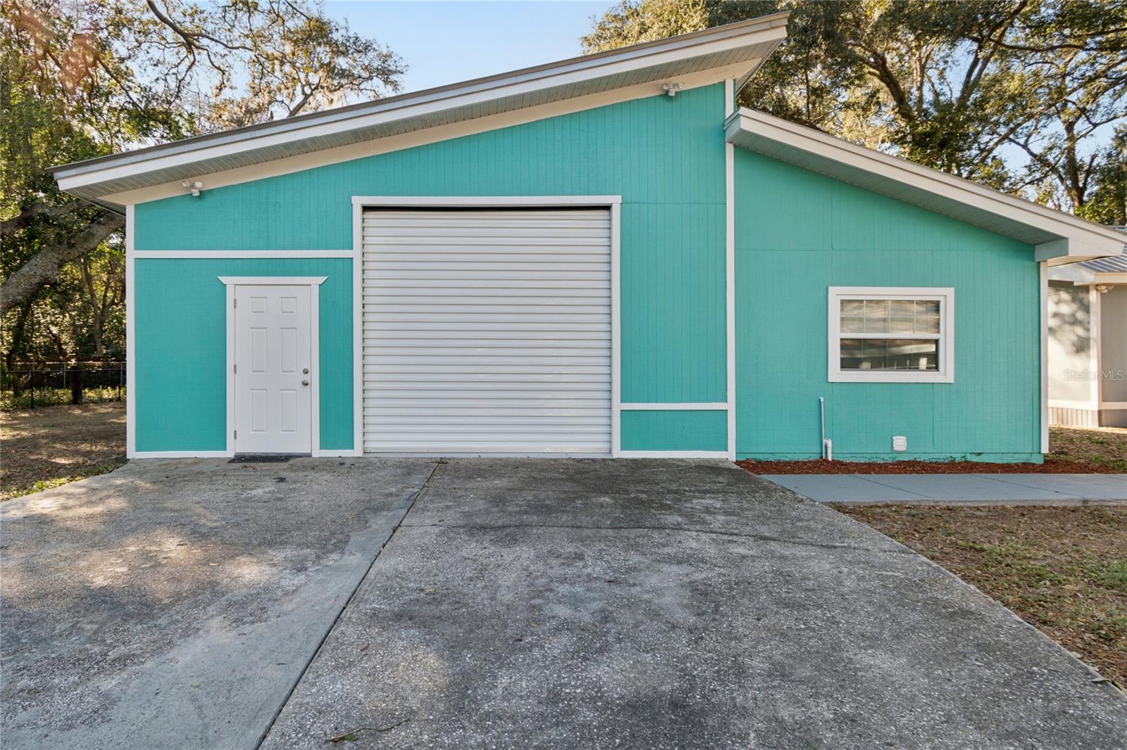 9628 DAVIS RD — photo 33