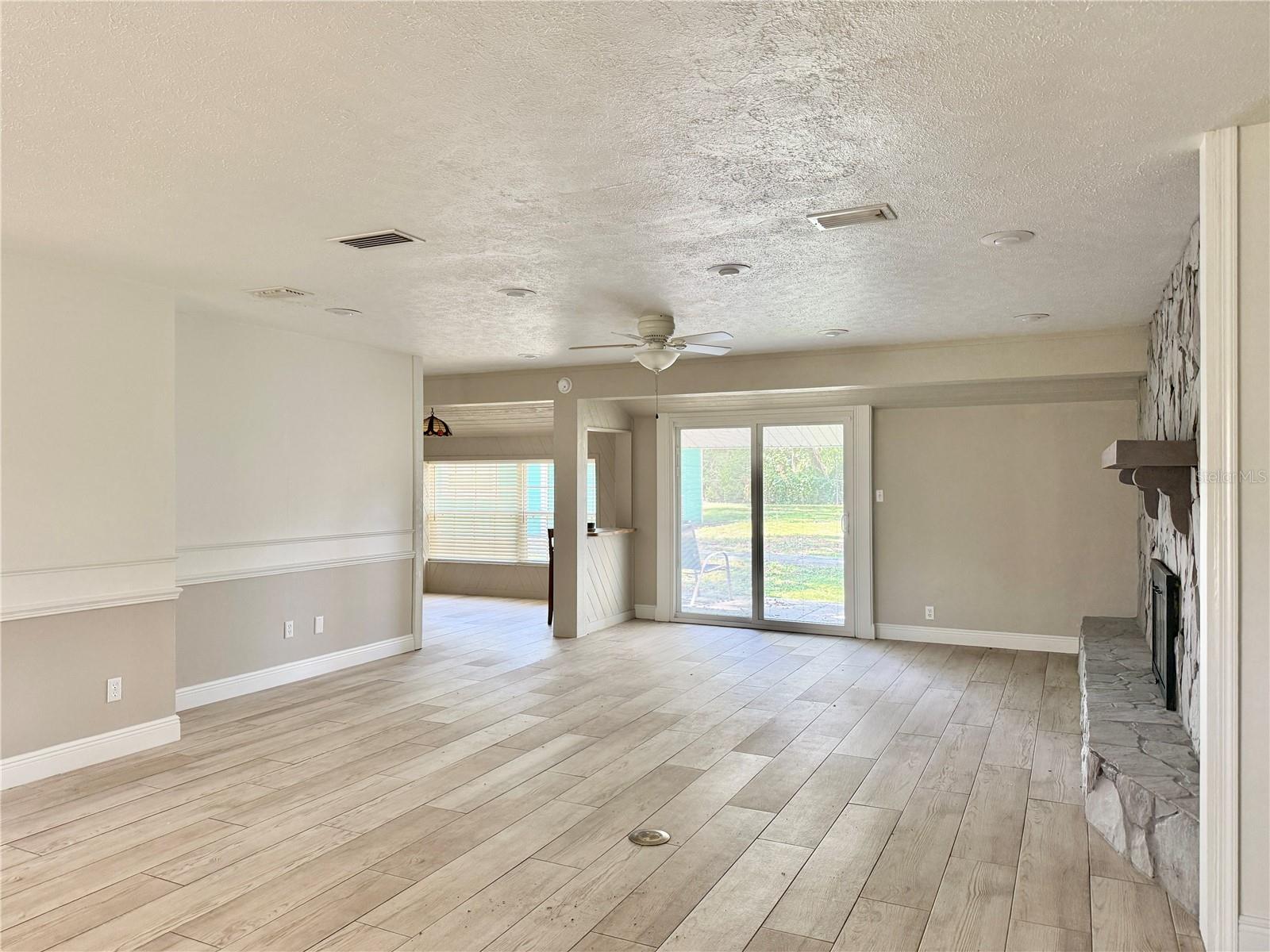 9628 DAVIS RD — photo 5