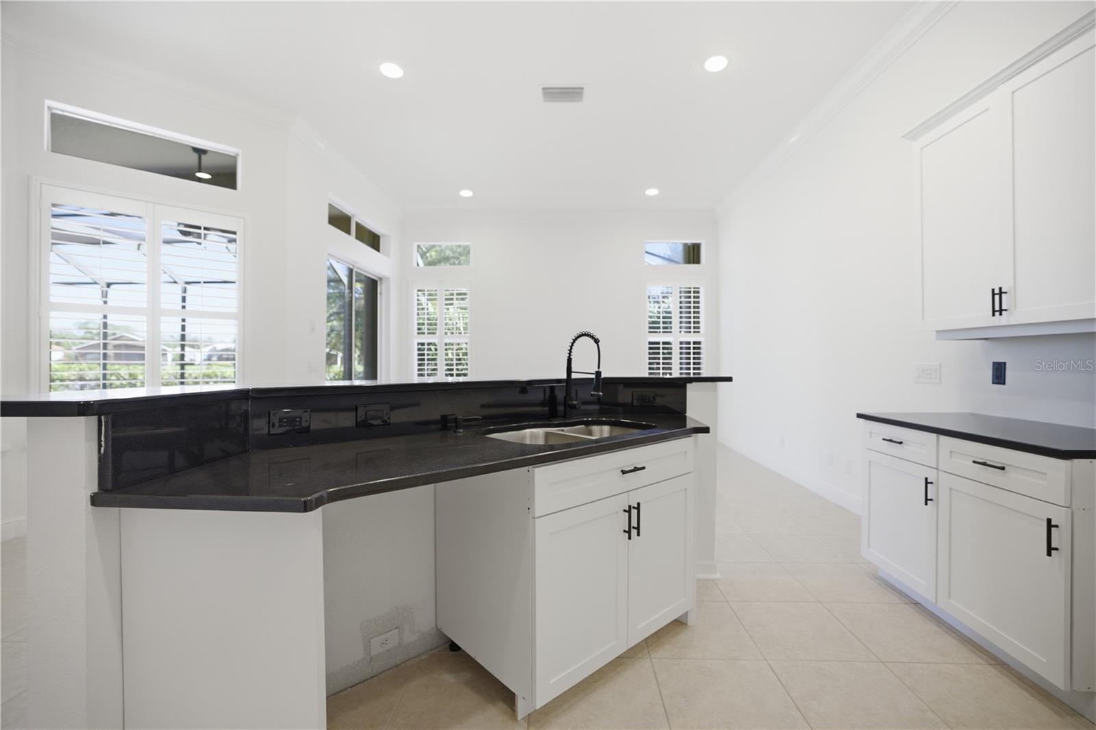 6507 41ST CT E — photo 8