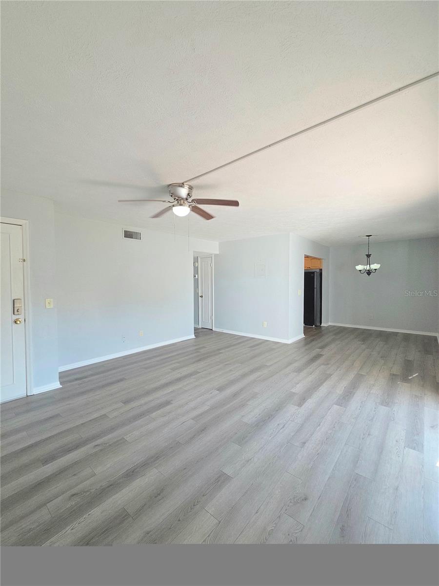 13690 ORANGE SUNSET DR #102 — photo 2