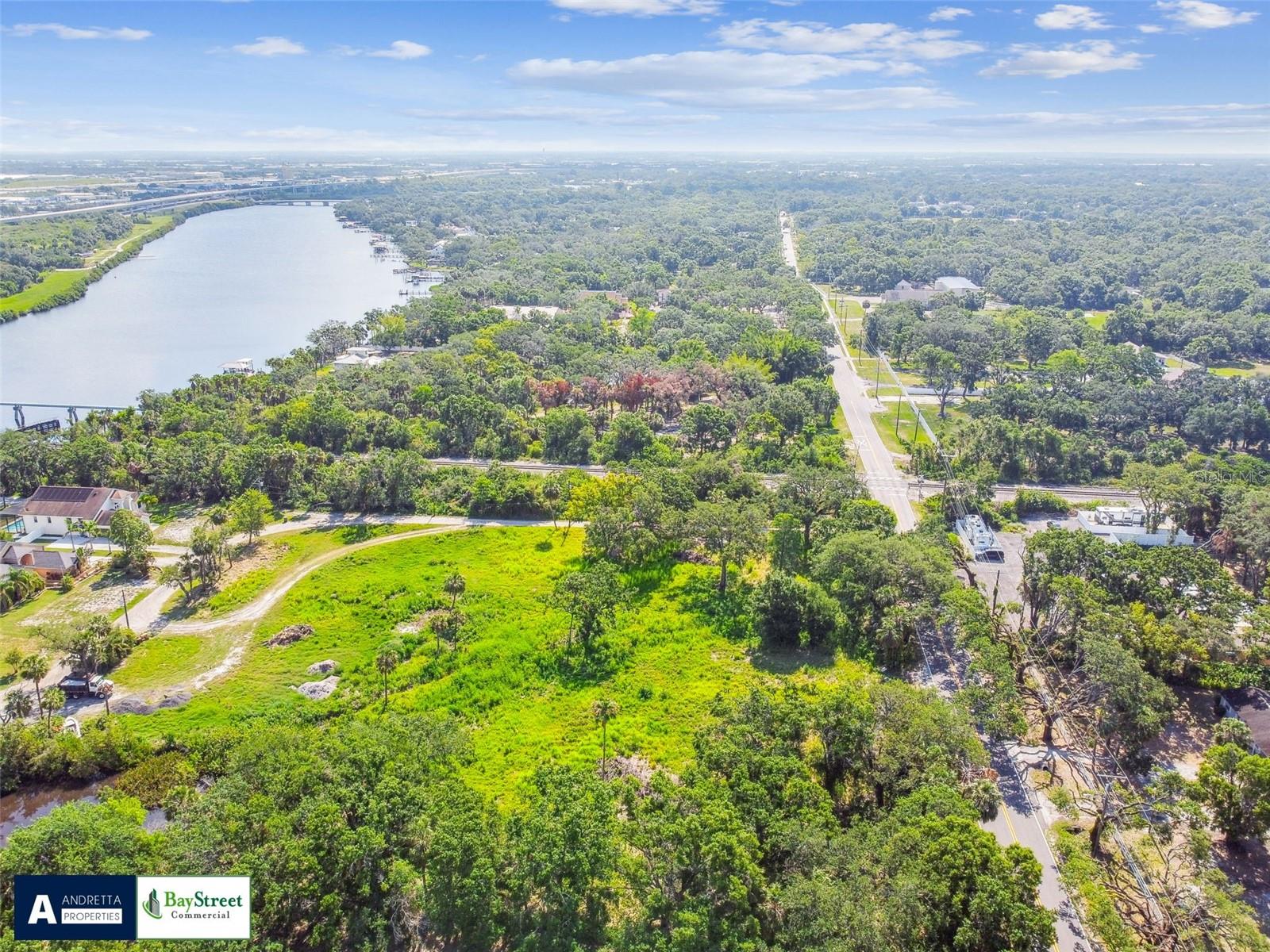 5116 PALM RIVER RD — photo 3