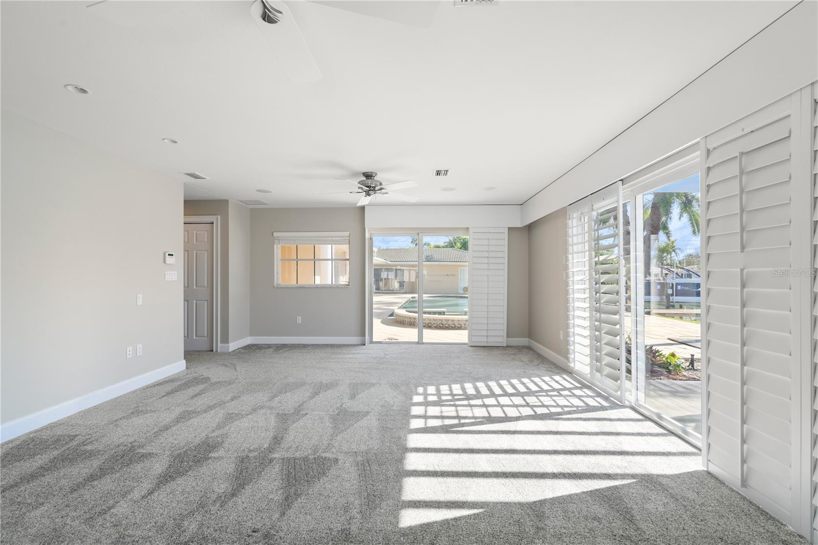 482 HERMOSITA DR — photo 52