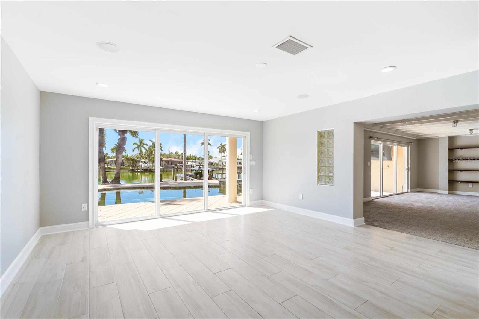 482 HERMOSITA DR — photo 35