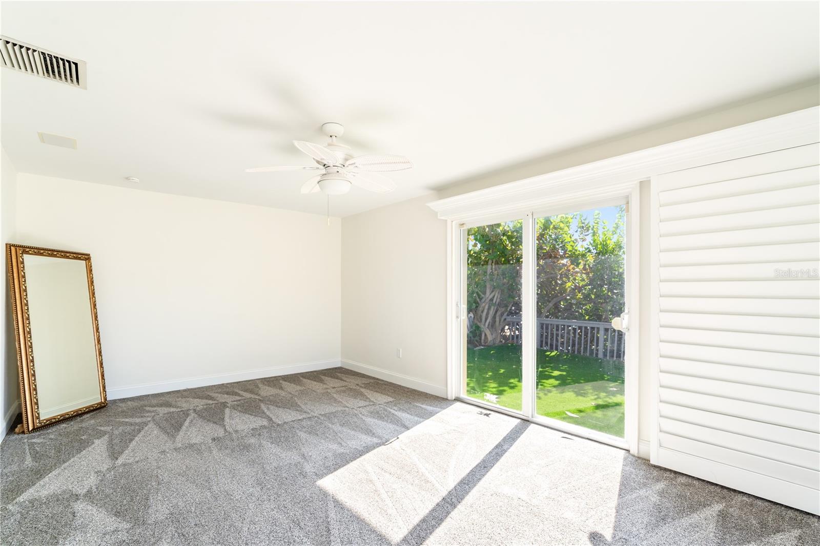 482 HERMOSITA DR — photo 40