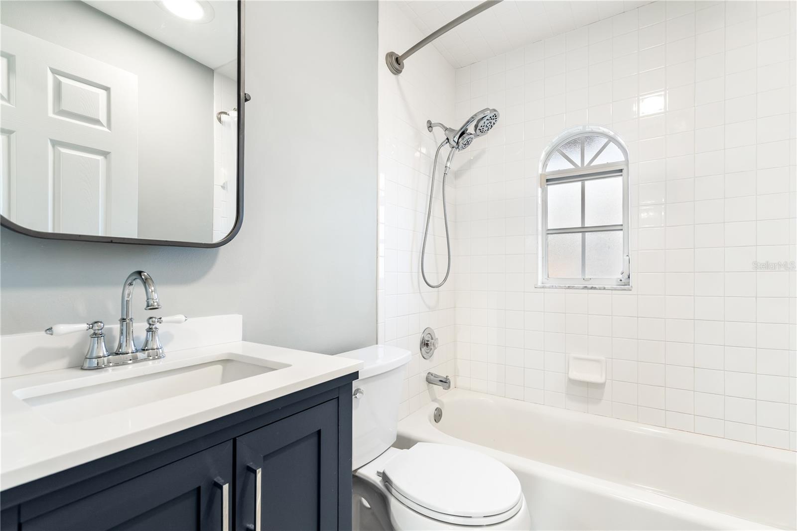 482 HERMOSITA DR — photo 45