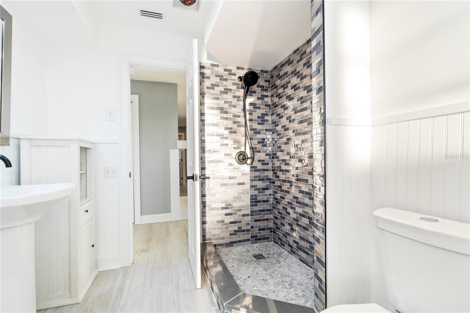 482 HERMOSITA DR — photo 48