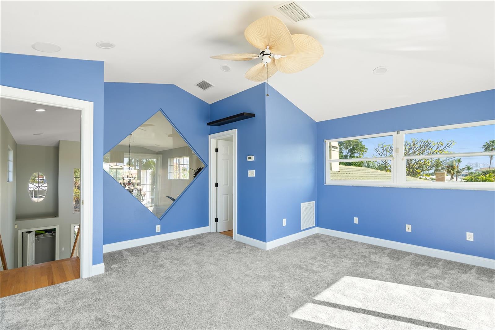 482 HERMOSITA DR — photo 64