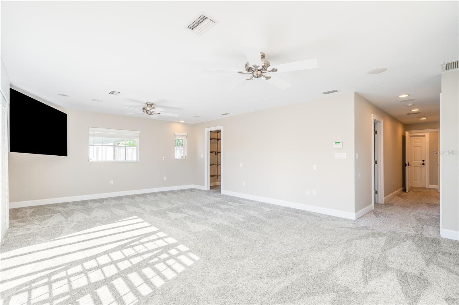 482 HERMOSITA DR — photo 50