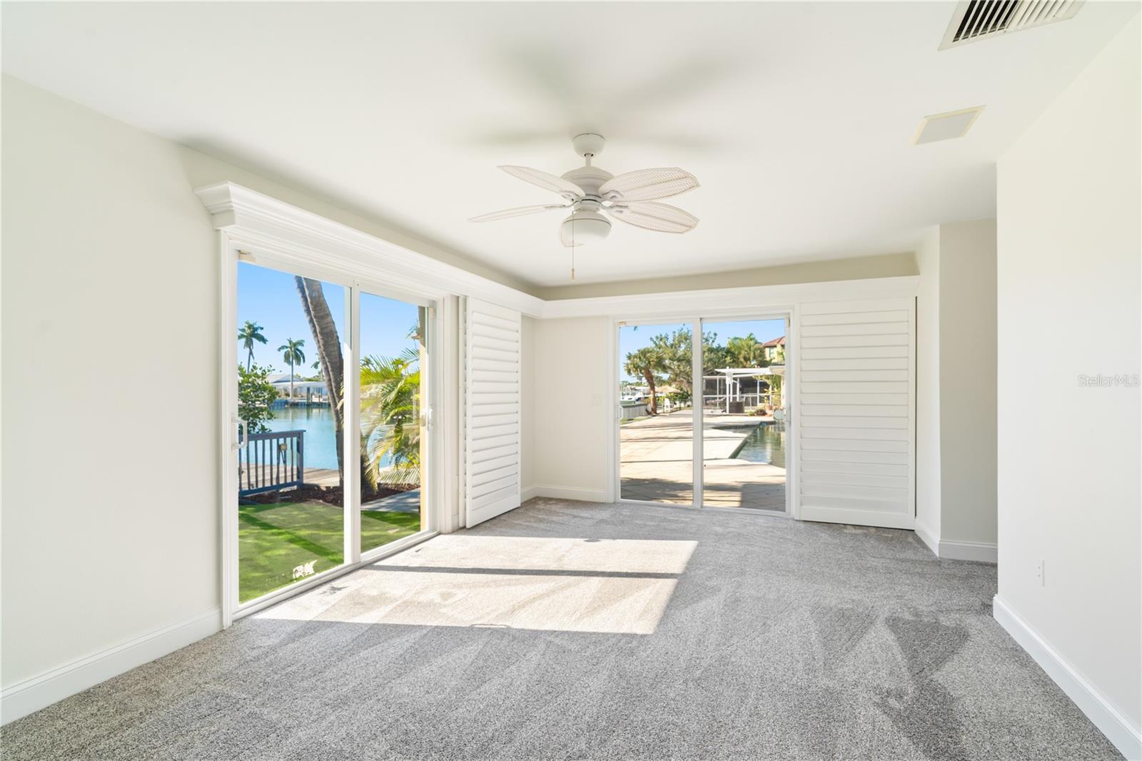 482 HERMOSITA DR — photo 41