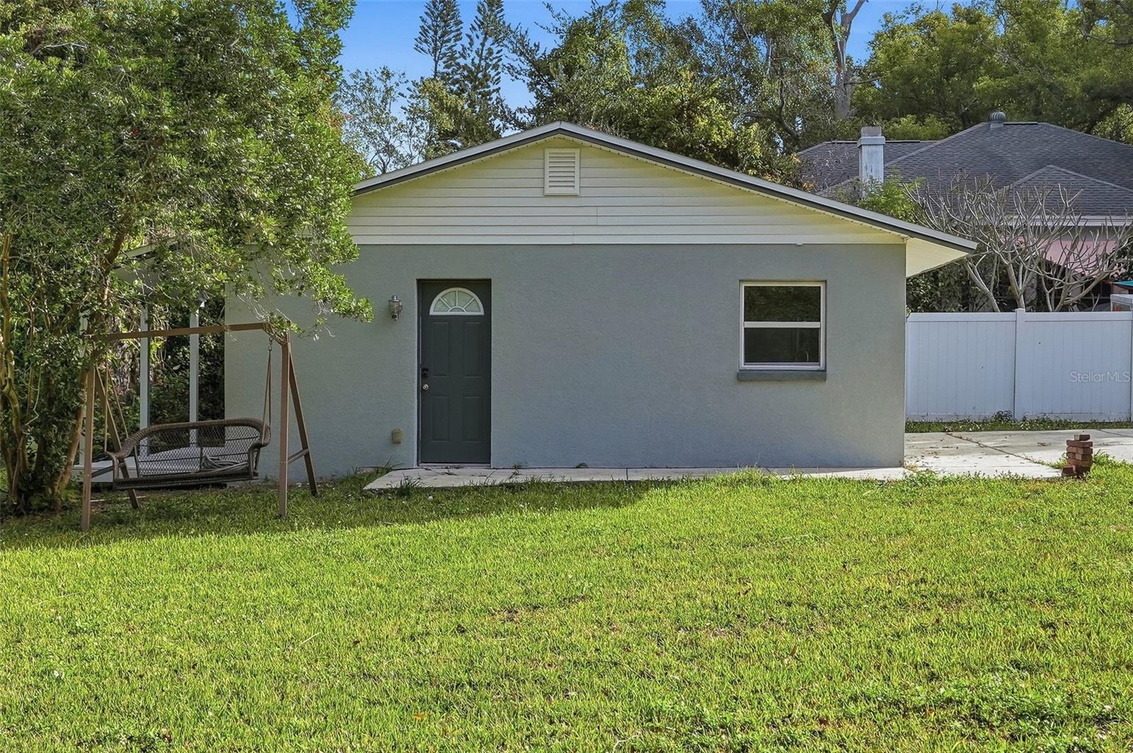2814 W HUMPHREY ST — photo 50