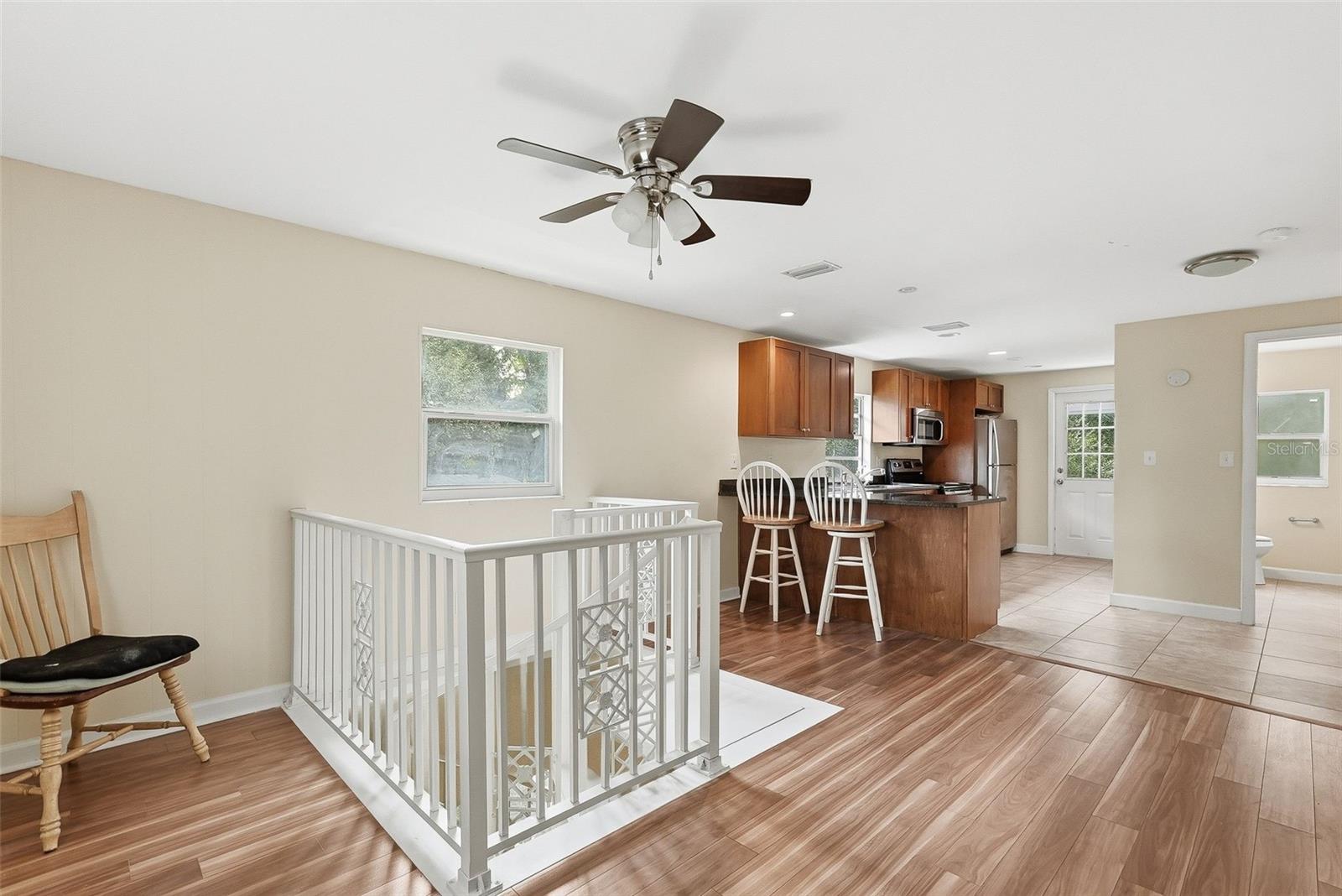 2814 W HUMPHREY ST — photo 30