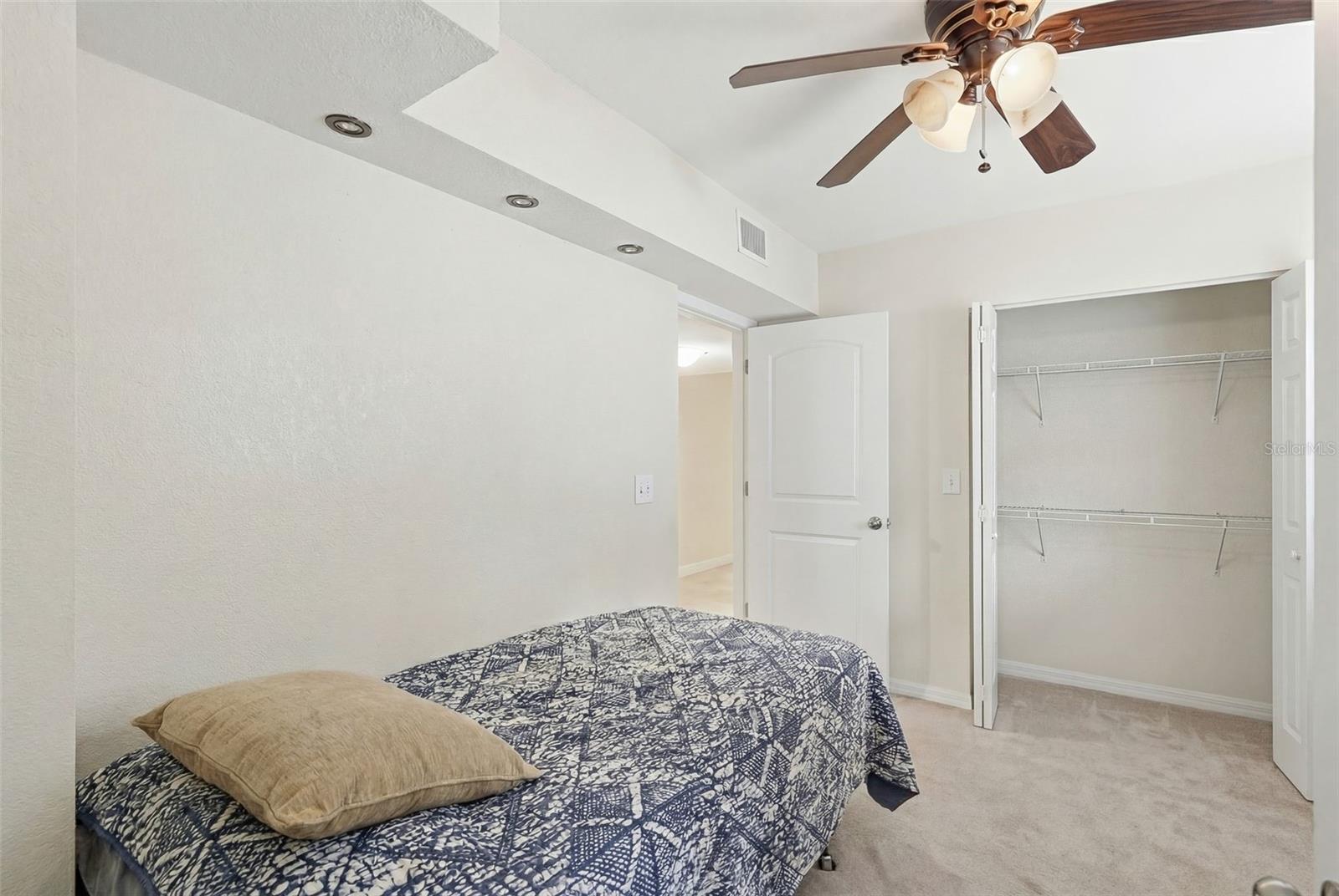 2814 W HUMPHREY ST — photo 24
