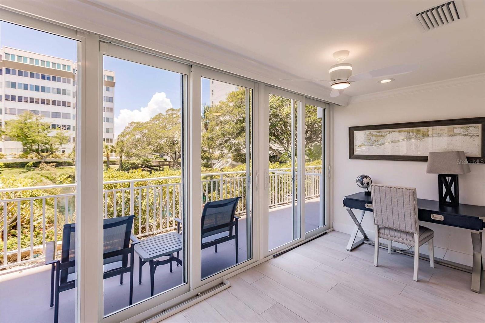 1125 W PEPPERTREE DR #102 — photo 31