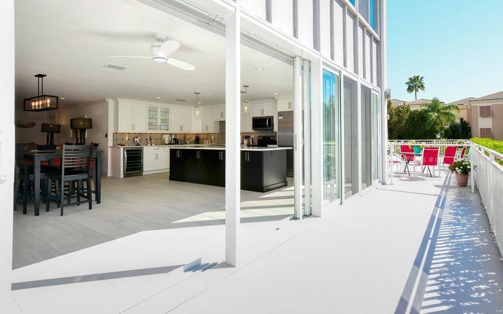 1125 W PEPPERTREE DR #102 — photo 37