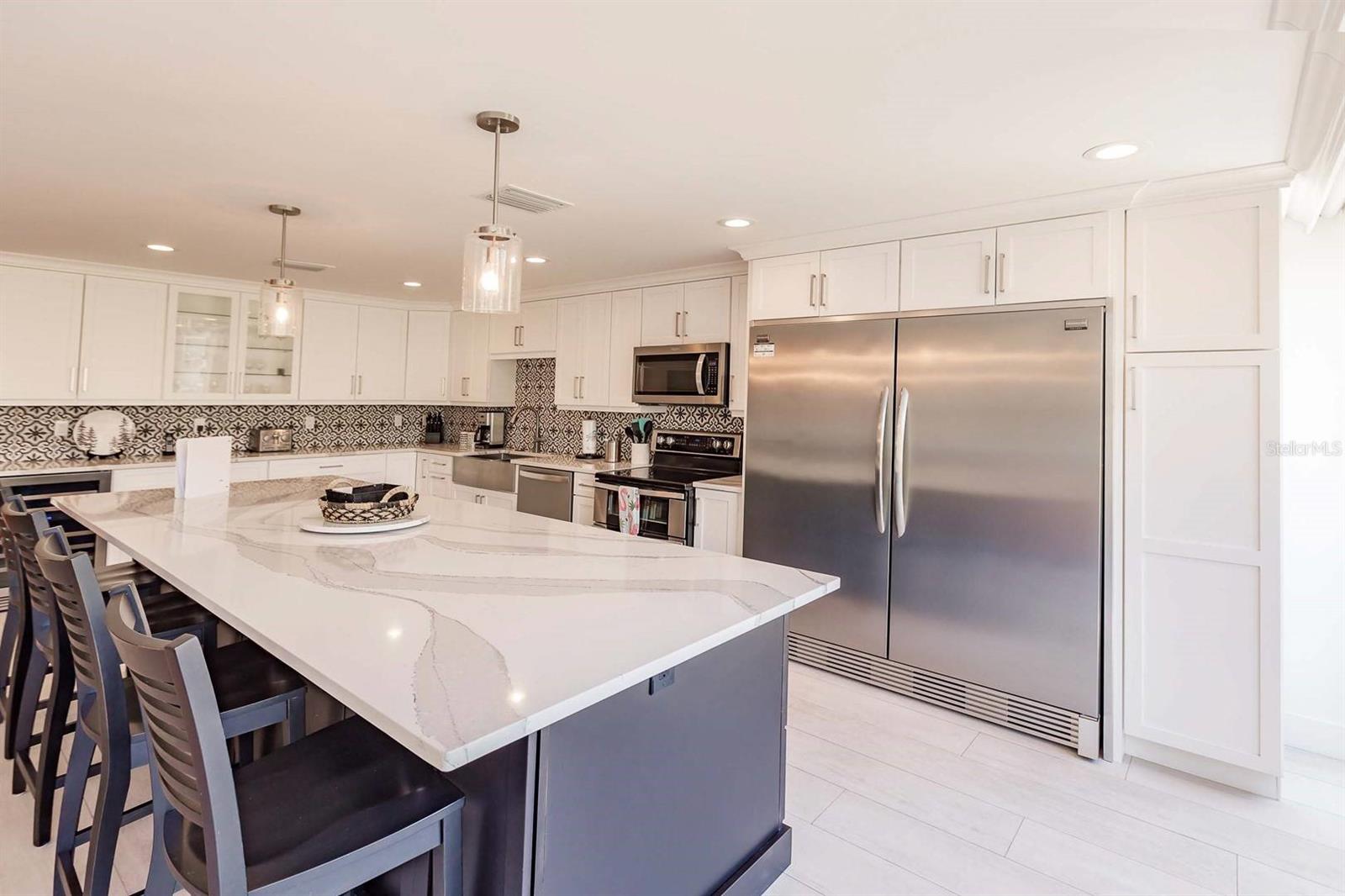 1125 W PEPPERTREE DR #102 — photo 14