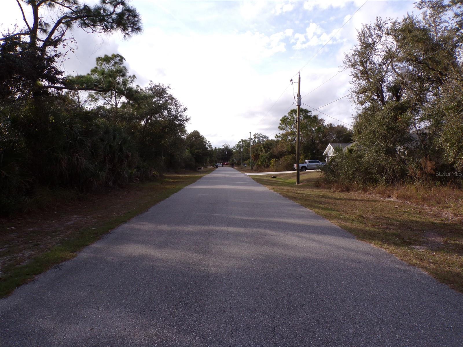 TEPEE AVE — photo 9