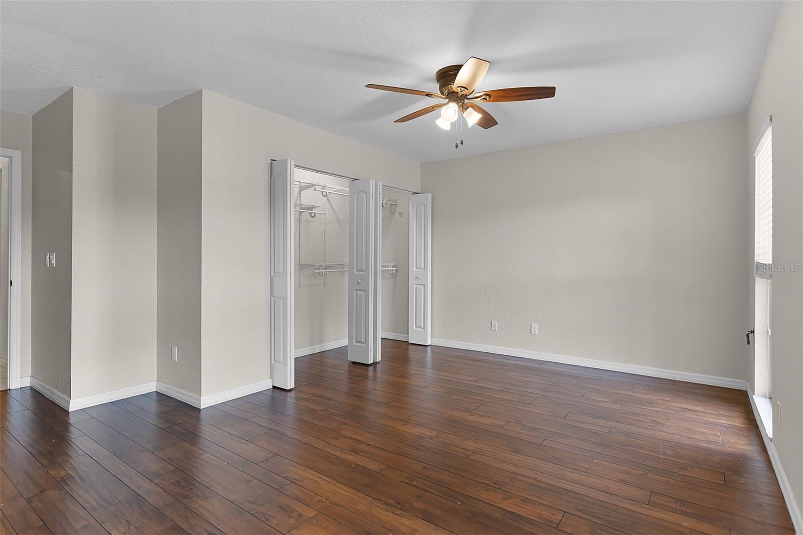 8208 LA SERENA DR — photo 7