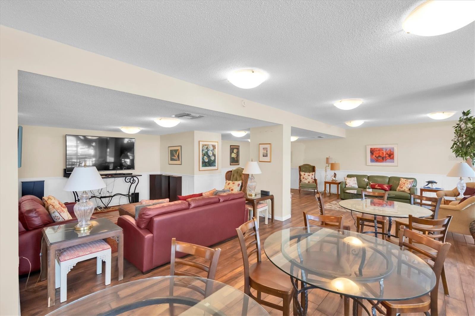 100 PIERCE ST #305 — photo 38