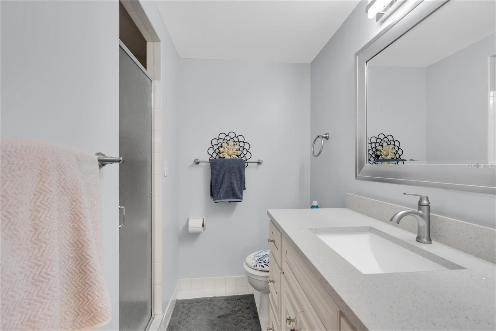 100 PIERCE ST #305 — photo 22