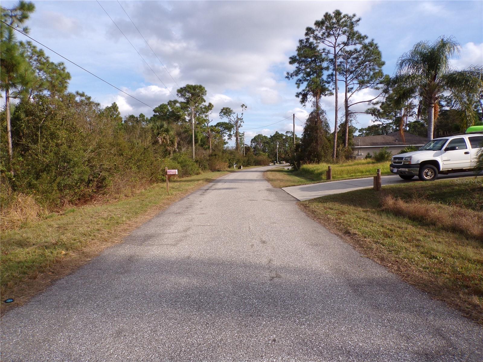 MEROLLA RD — photo 9