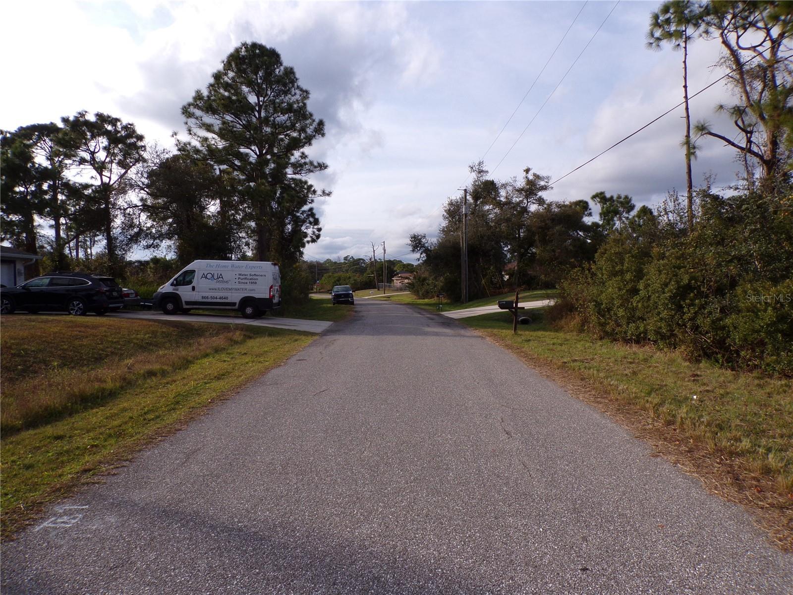 MEROLLA RD — photo 8