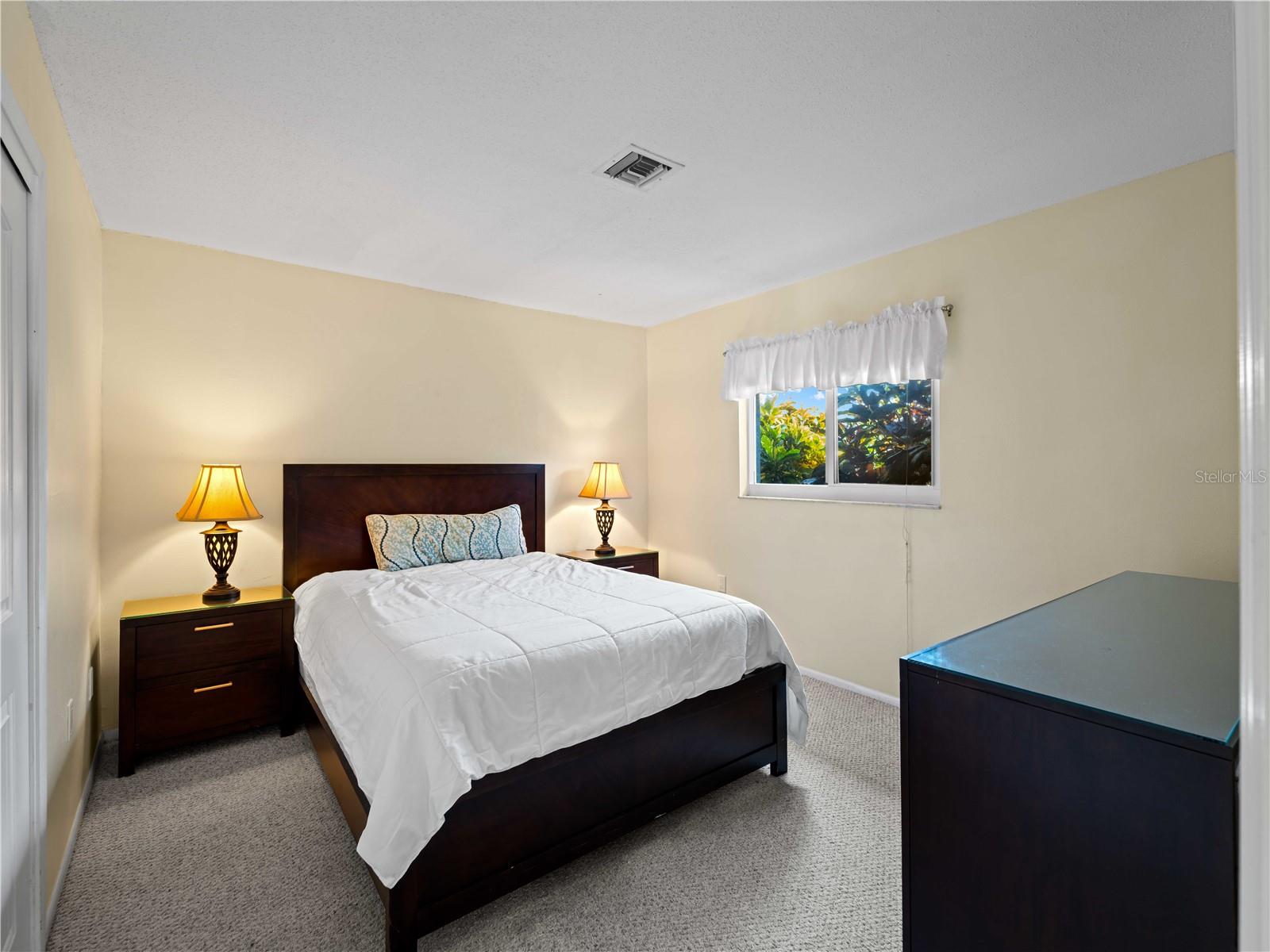 424 BAYCREST DR — photo 22