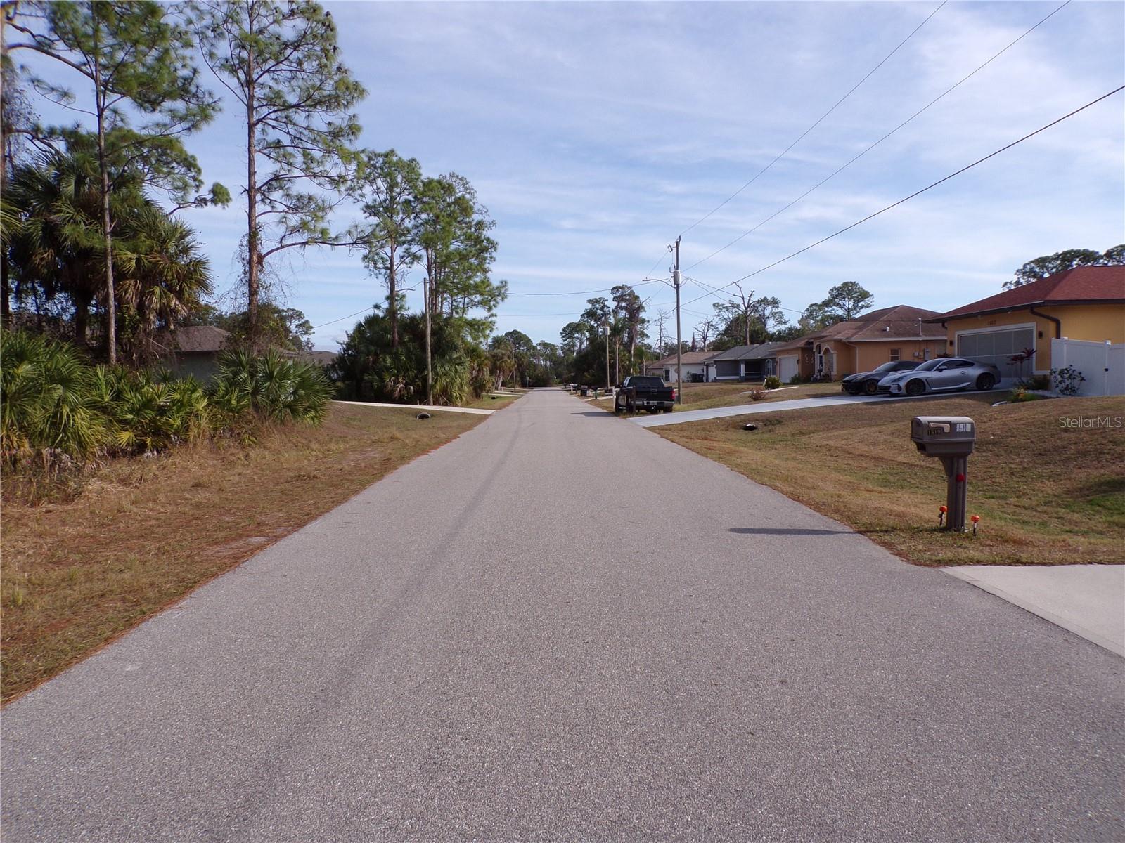 EVANGELINA LN — photo 9