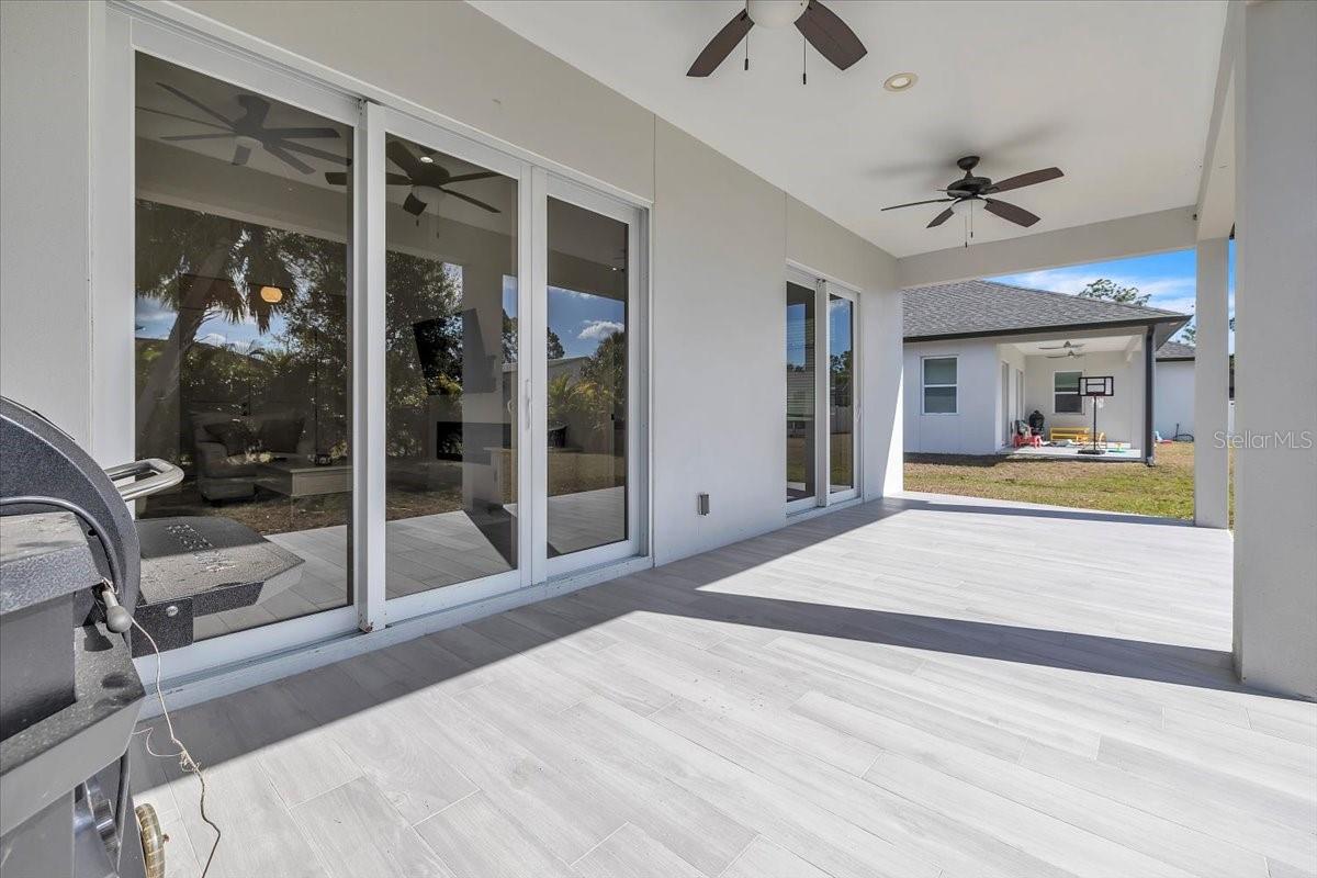 3083 JEANNIN DR — photo 31