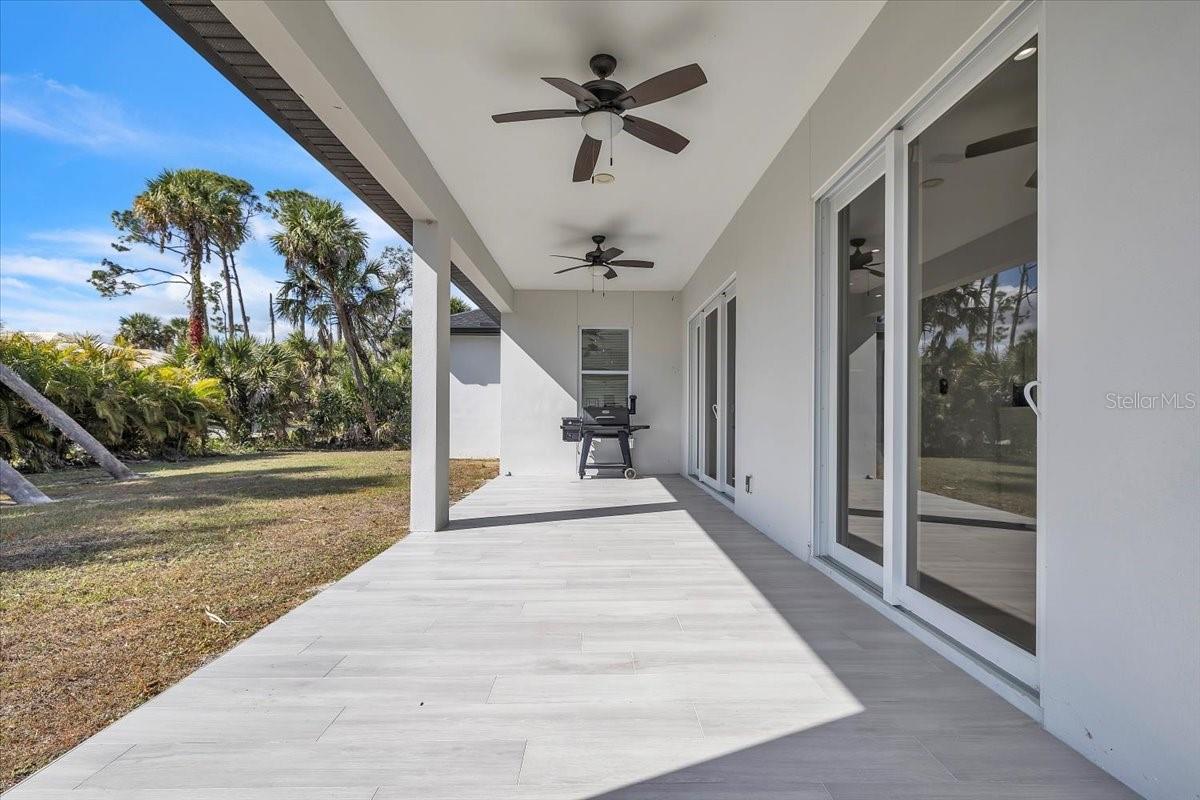 3083 JEANNIN DR — photo 30