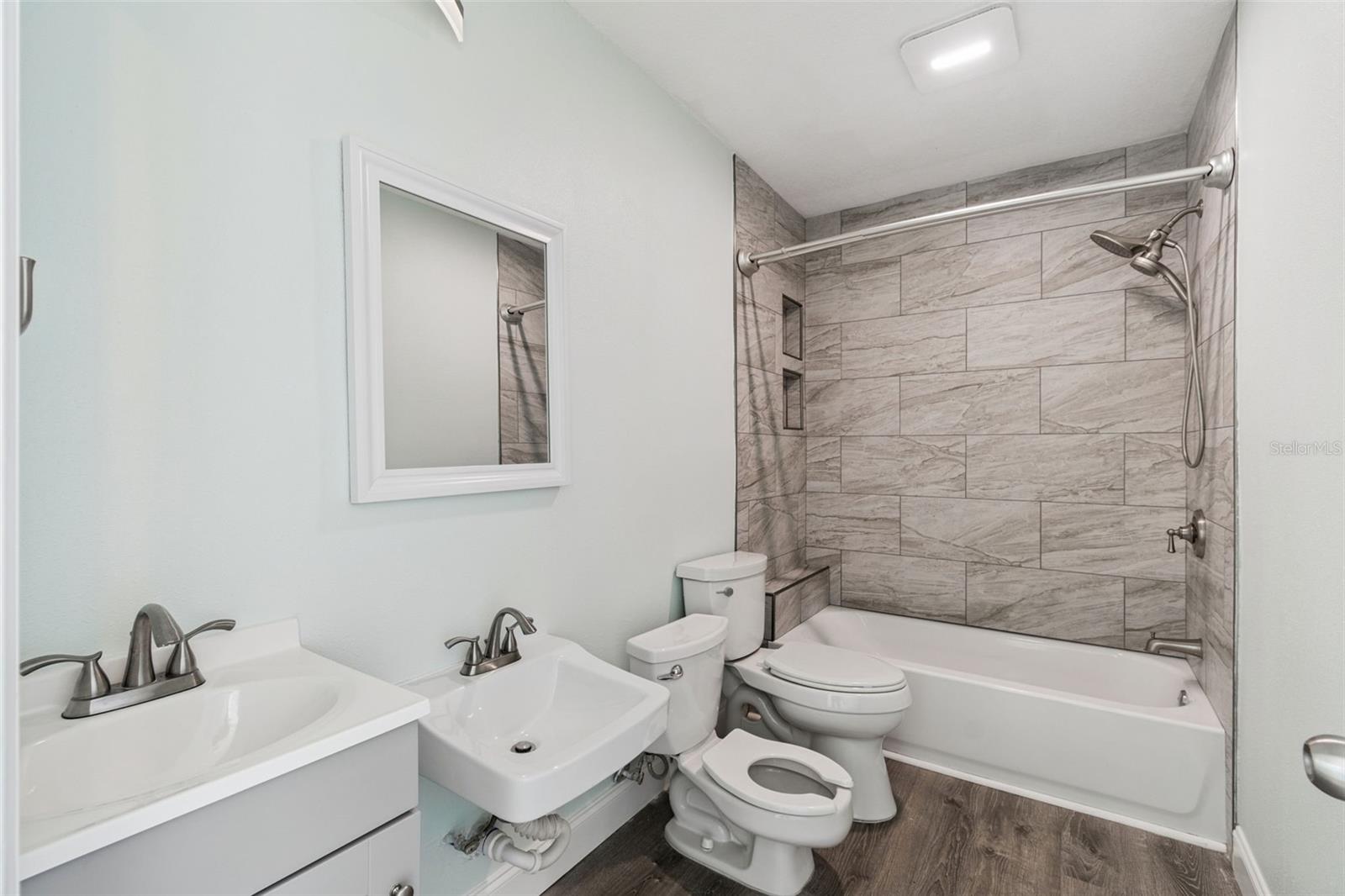 1733 BAYOU GRANDE BLVD NE — photo 20