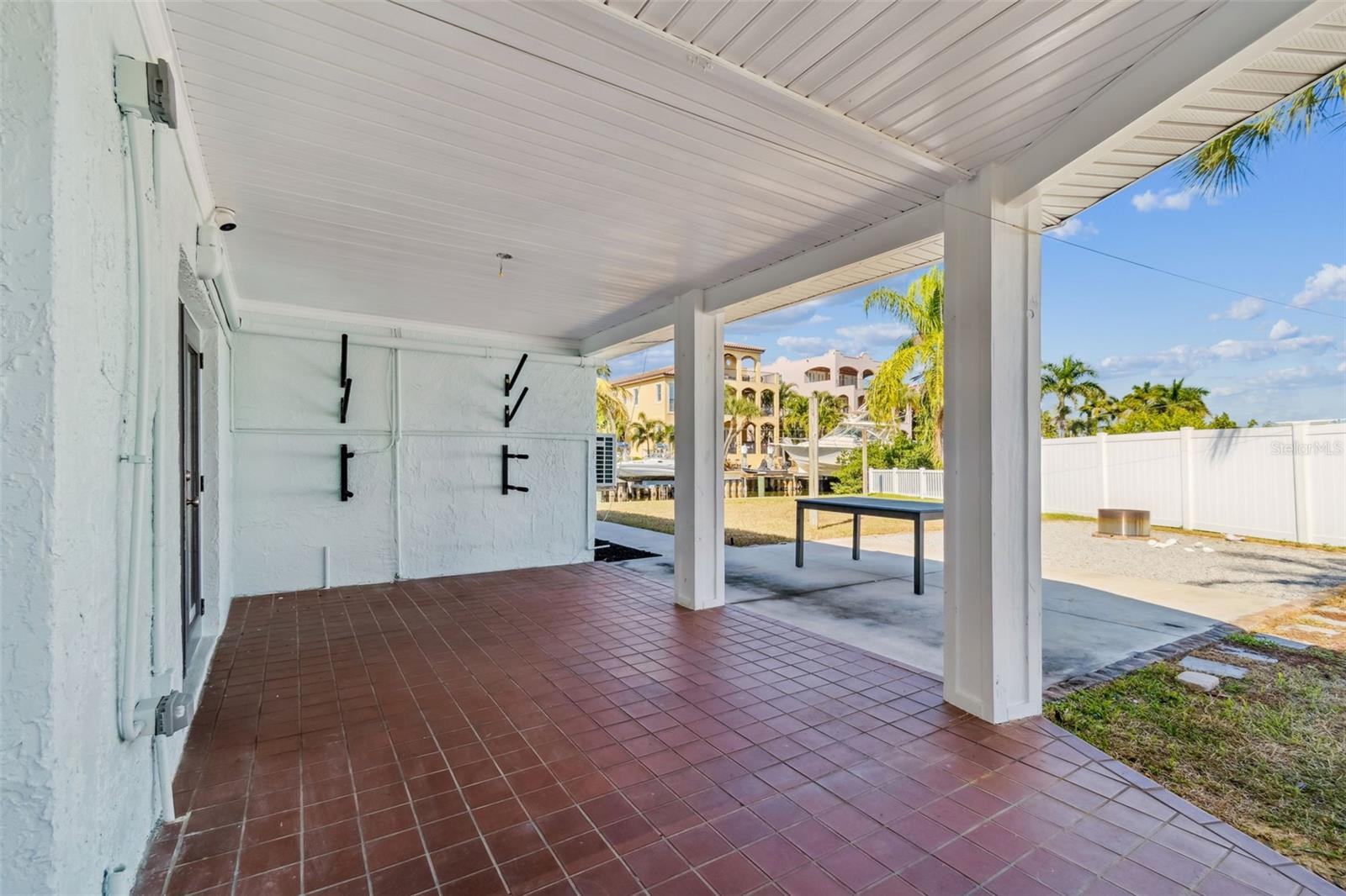 1733 BAYOU GRANDE BLVD NE — photo 9