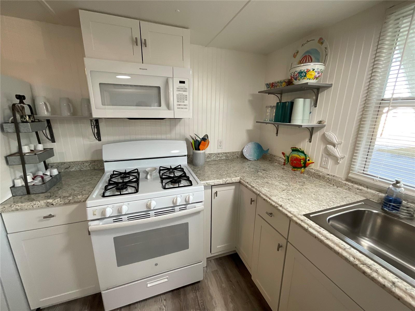 6580 SEMINOLE BLVD #510 — photo 8