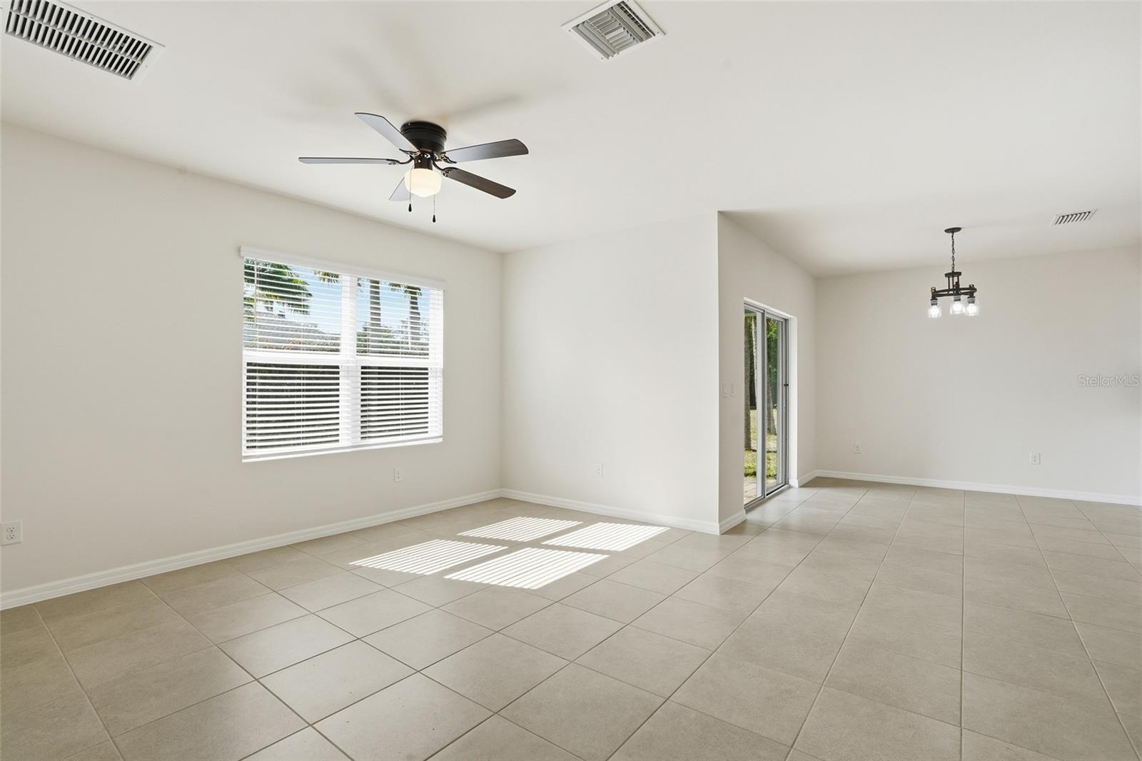 2309 PILGER AVE — photo 13