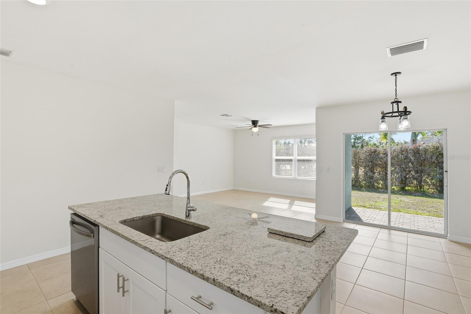 2309 PILGER AVE — photo 7
