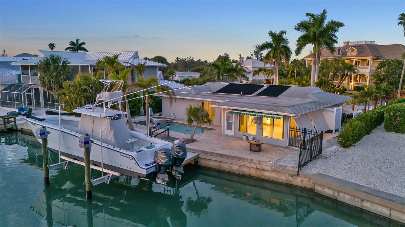 922 CASEY COVE DR — photo 12